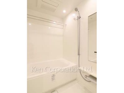 Bath ※Photo of the same layout on 3 floor. Decoration and fixture may differ.
