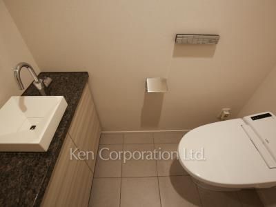 Lavatory