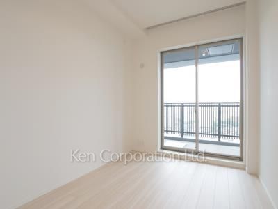 Bedroom ※Photo of the same layout on 22 floor. Decoration and fixture may differ.
