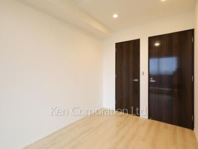 Bedroom ※Photo of the same layout on 19 floor. Decoration and fixture may differ.