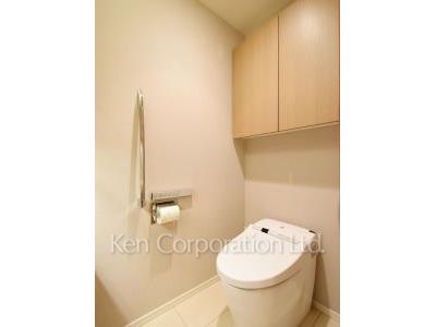 Lavatory
