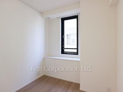 Bedroom ※Photo of the same layout on 5 floor. Decoration and fixture may differ.