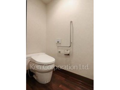 Lavatory