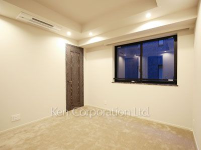 Bedroom ※Photo of the same layout on 4 floor. Decoration and fixture may differ.