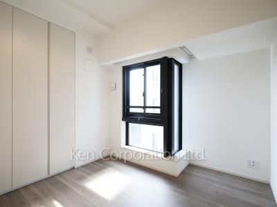 Bedroom ※Photo of the same layout on 5 floor. Decoration and fixture may differ.