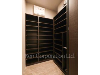 Closet