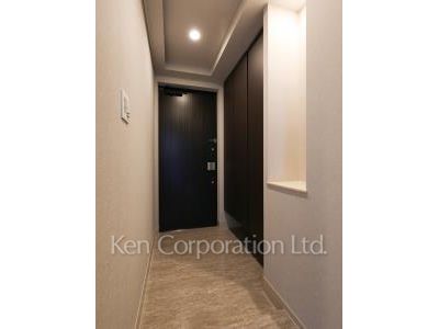 Entrance *Photo of similar layout