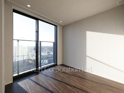 Master Bedroom *Photo of similar layout