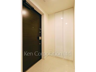 Entrance ※Photo of the same layout on 3 floor. Decoration and fixture may differ.