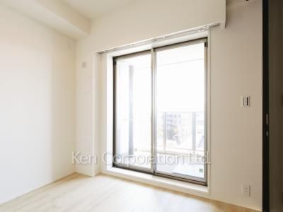 Bedroom ※Photo of the same layout on 3 floor. Decoration and fixture may differ.