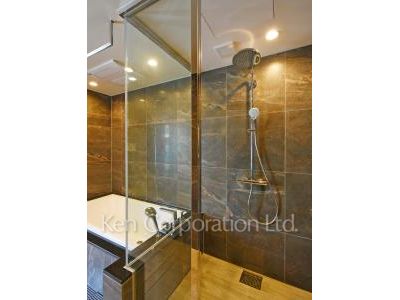 Shower Space