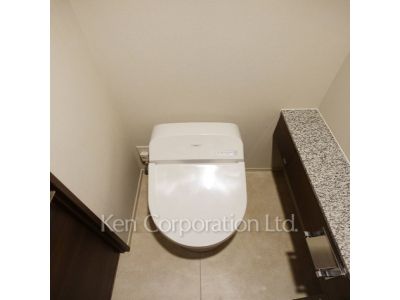 Lavatory