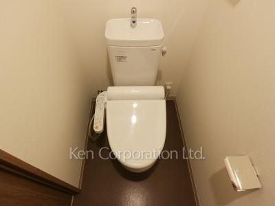 Lavatory