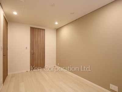 Bedroom ※Photo of the same layout on 10 floor. Decoration and fixture may differ.