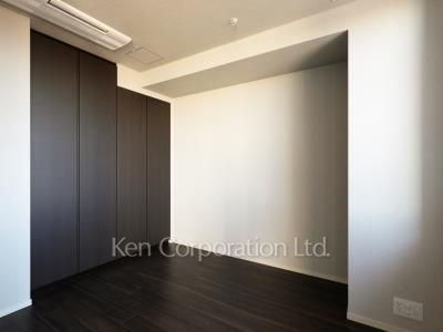 Bedroom ※Photo of the same layout on 19 floor. Decoration and fixture may differ.