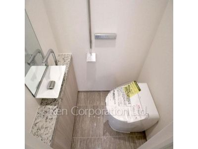 Lavatory