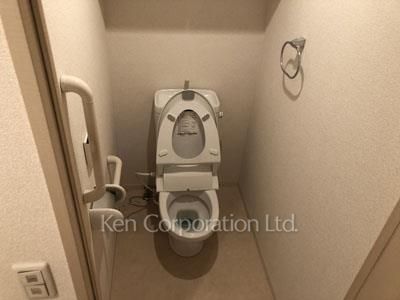 Lavatory