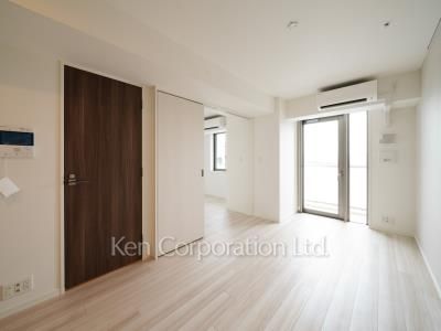 Living-Dining ※Photo of the same layout on 3 floor. Decoration and fixture may differ.