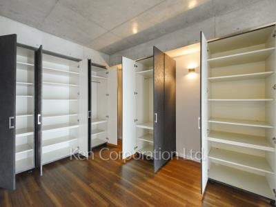 Closet