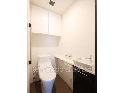 Lavatory