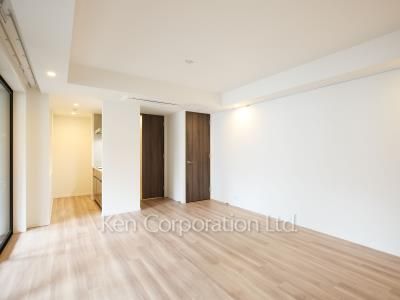 Living-Dining ※Photo of the same layout on 6 floor. Decoration and fixture may differ.