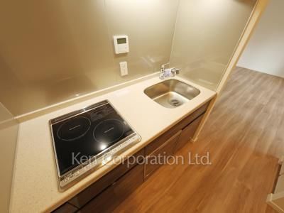 Kitchen ※Photo of the same layout on 6 floor. Decoration and fixture may differ.