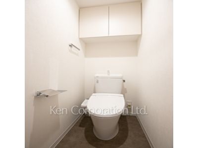 Lavatory