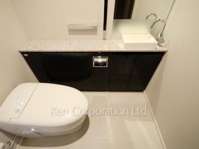 Lavatory
