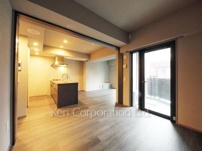 Bedroom ※Photo of the same layout on 5 floor. Decoration and fixture may differ.