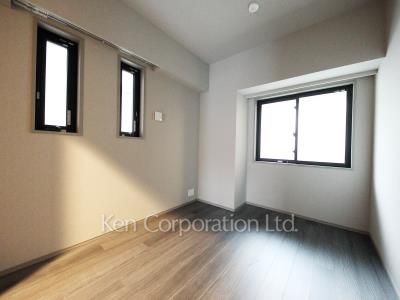 Bedroom ※Photo of the same layout on 5 floor. Decoration and fixture may differ.