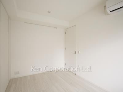 Bedroom ※Photo of the same layout on 3 floor. Decoration and fixture may differ.