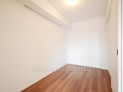 Bedroom ※Photo of the same layout on 7 floor. Decoration and fixture may differ.