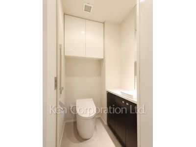 Lavatory