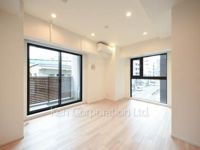 Living-Dining ※Photo of the same layout on 3 floor. Decoration and fixture may differ.