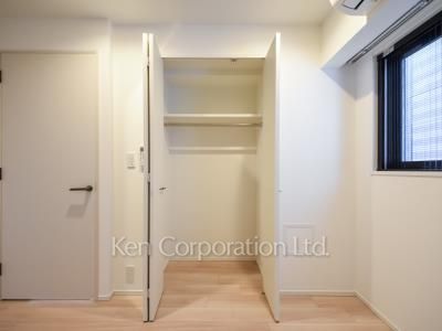 Closet ※Photo of the same layout on 3 floor. Decoration and fixture may differ.