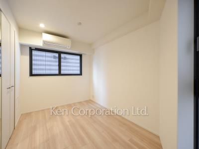 Bedroom ※Photo of the same layout on 3 floor. Decoration and fixture may differ.