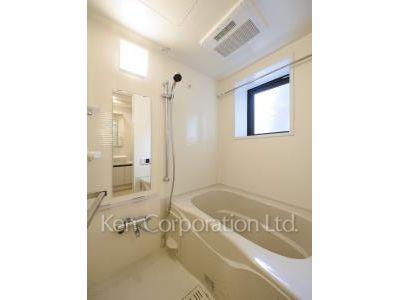 Bath ※Photo of the same layout on 3 floor. Decoration and fixture may differ.