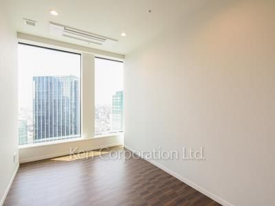 Bedroom ※Photo of the same layout on 27 floor. Decoration and fixture may differ.