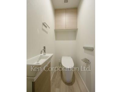 Lavatory ※Photo of the same layout on 22 floor. Decoration and fixture may differ.