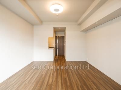 Living-Dining ※Photo of the same layout on 14 floor. Decoration and fixture may differ.