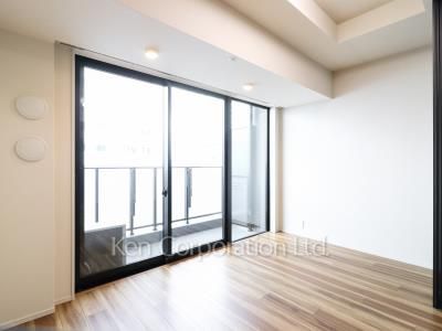 Bedroom ※Photo of the same layout on 13 floor. Decoration and fixture may differ.