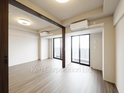 Bedroom ※Photo of the same layout on 16 floor. Decoration and fixture may differ.