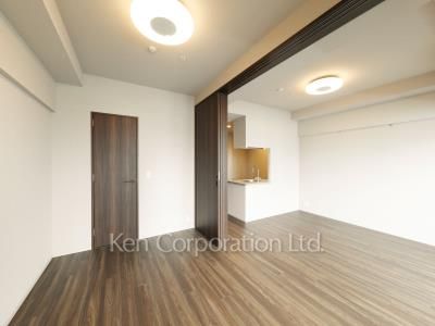 Bedroom ※Photo of the same layout on 16 floor. Decoration and fixture may differ.