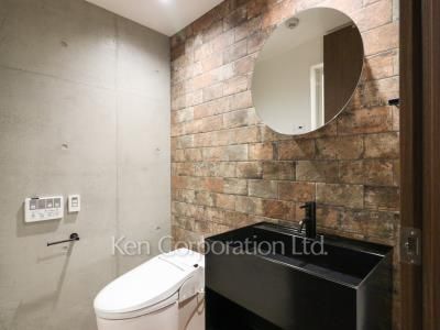 Powder Room