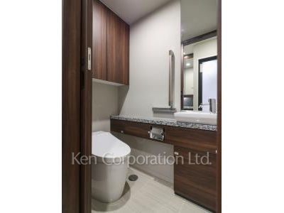 Lavatory ※Photo of the same layout on 18 floor. Decoration and fixture may differ.