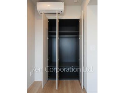 Closet ※Photo of the same layout on 7 floor. Decoration and fixture may differ.