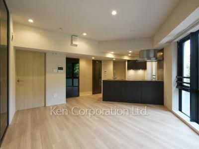 Living-Dining ※Photo of the same layout on 3 floor. Decoration and fixture may differ.