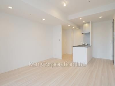 Living-Dining ※Photo of the same layout on 19 floor. Decoration and fixture may differ.