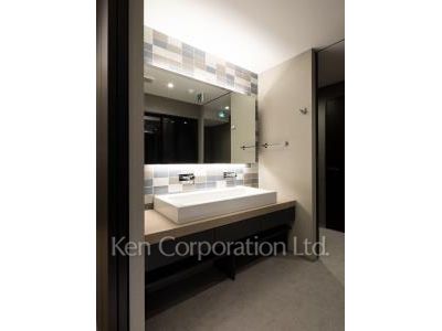 Powder Room