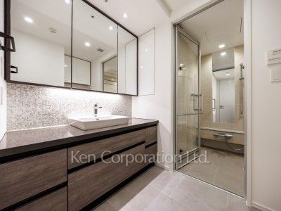Powder Room
